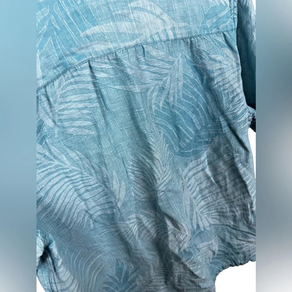 28 Palms • Blue Palm Silk Linen Button Down Short Sleeve Shirt - Picture 7 of 7